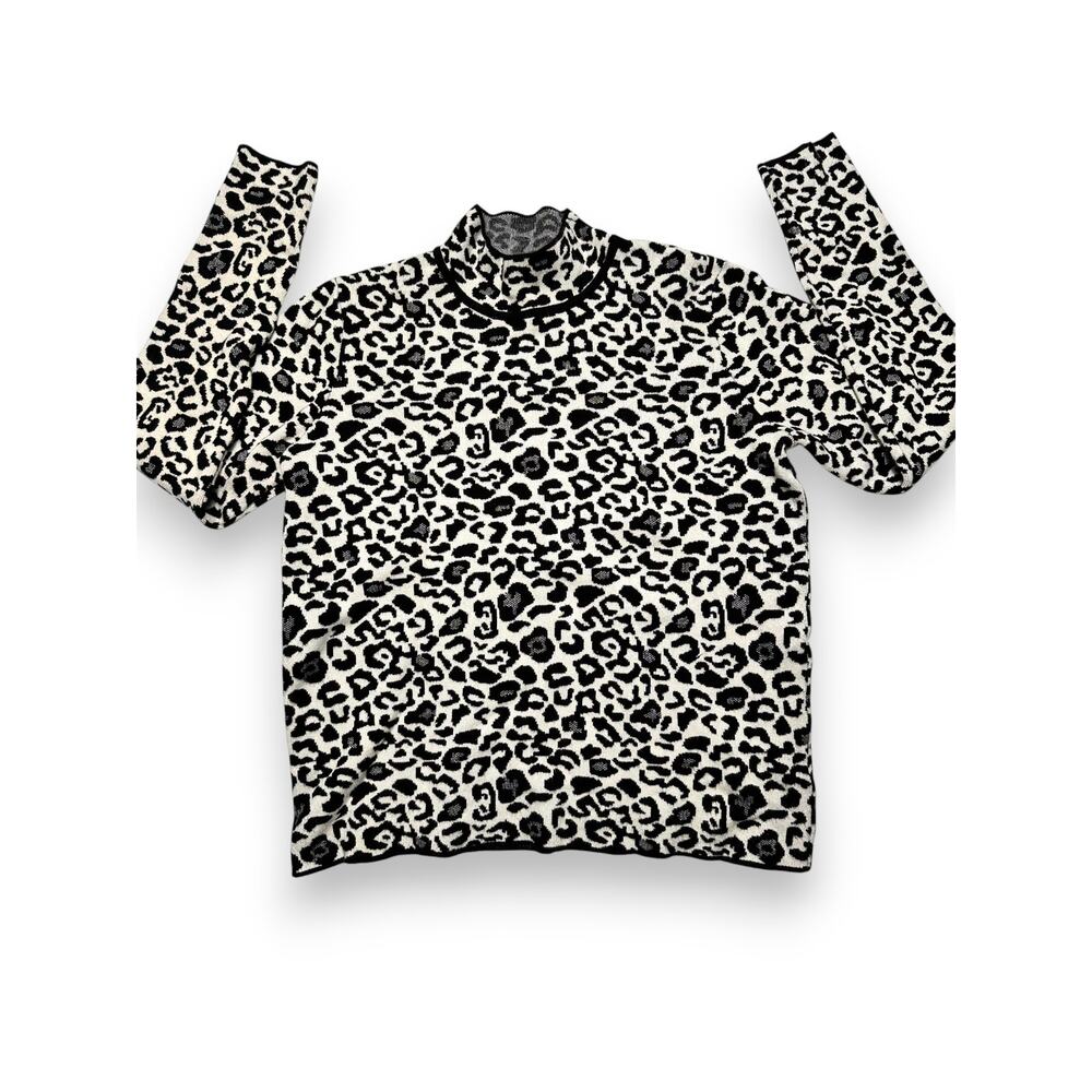 Renuar Black & White Leopard Print Mock Neck Sweater Size Small